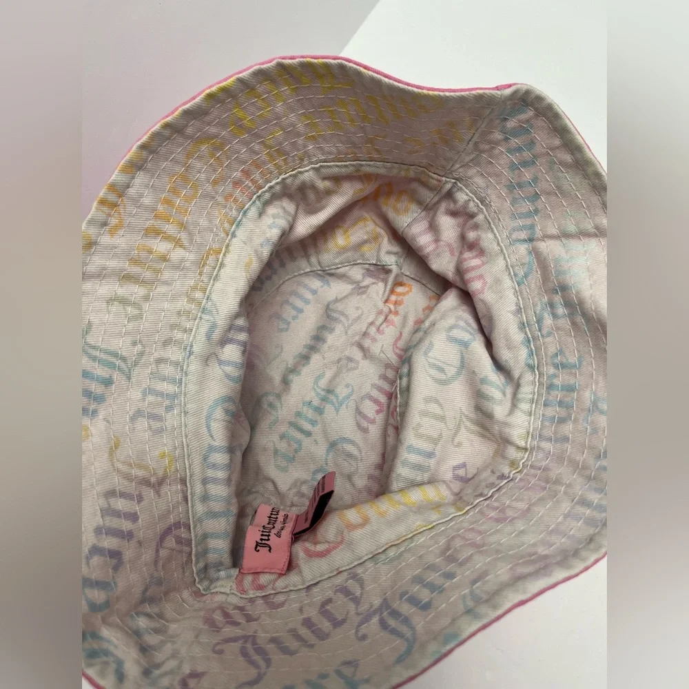 NWT ⚜️💖⚜️ Juicy Couture Pink Bucket Hat